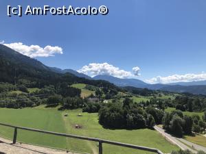 [P80] Castelul Sommeregg si minunata priveliste » foto by mishu
 - 
<span class="allrVoted glyphicon glyphicon-heart hidden" id="av1312975"></span>
<a class="m-l-10 hidden" id="sv1312975" onclick="voting_Foto_DelVot(,1312975,27609)" role="button">șterge vot <span class="glyphicon glyphicon-remove"></span></a>
<a id="v91312975" class=" c-red"  onclick="voting_Foto_SetVot(1312975)" role="button"><span class="glyphicon glyphicon-heart-empty"></span> <b>LIKE</b> = Votează poza</a> <img class="hidden"  id="f1312975W9" src="/imagini/loader.gif" border="0" /><span class="AjErrMes hidden" id="e1312975ErM"></span>
