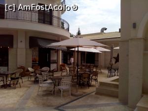 [P31] O inghetata dupa plaja la Hotel Primorsko » foto by Yoda
 - 
<span class="allrVoted glyphicon glyphicon-heart hidden" id="av1318154"></span>
<a class="m-l-10 hidden" id="sv1318154" onclick="voting_Foto_DelVot(,1318154,27647)" role="button">șterge vot <span class="glyphicon glyphicon-remove"></span></a>
<a id="v91318154" class=" c-red"  onclick="voting_Foto_SetVot(1318154)" role="button"><span class="glyphicon glyphicon-heart-empty"></span> <b>LIKE</b> = Votează poza</a> <img class="hidden"  id="f1318154W9" src="/imagini/loader.gif" border="0" /><span class="AjErrMes hidden" id="e1318154ErM"></span>