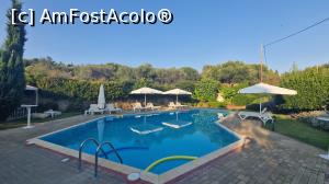 [P21] Piscina hotelului » foto by Mayrose
 - 
<span class="allrVoted glyphicon glyphicon-heart hidden" id="av1318745"></span>
<a class="m-l-10 hidden" id="sv1318745" onclick="voting_Foto_DelVot(,1318745,27651)" role="button">șterge vot <span class="glyphicon glyphicon-remove"></span></a>
<a id="v91318745" class=" c-red"  onclick="voting_Foto_SetVot(1318745)" role="button"><span class="glyphicon glyphicon-heart-empty"></span> <b>LIKE</b> = Votează poza</a> <img class="hidden"  id="f1318745W9" src="/imagini/loader.gif" border="0" /><span class="AjErrMes hidden" id="e1318745ErM"></span>