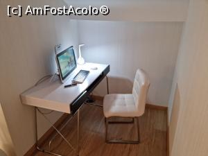 [P11] Acces internet pentru clienti, zona receptie. » foto by marian 1973
 - 
<span class="allrVoted glyphicon glyphicon-heart hidden" id="av1319502"></span>
<a class="m-l-10 hidden" id="sv1319502" onclick="voting_Foto_DelVot(,1319502,27662)" role="button">șterge vot <span class="glyphicon glyphicon-remove"></span></a>
<a id="v91319502" class=" c-red"  onclick="voting_Foto_SetVot(1319502)" role="button"><span class="glyphicon glyphicon-heart-empty"></span> <b>LIKE</b> = Votează poza</a> <img class="hidden"  id="f1319502W9" src="/imagini/loader.gif" border="0" /><span class="AjErrMes hidden" id="e1319502ErM"></span>