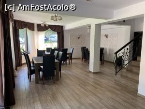 [P17] Sala de mese, la parter » foto by Astor
 - 
<span class="allrVoted glyphicon glyphicon-heart hidden" id="av1371512"></span>
<a class="m-l-10 hidden" id="sv1371512" onclick="voting_Foto_DelVot(,1371512,27689)" role="button">șterge vot <span class="glyphicon glyphicon-remove"></span></a>
<a id="v91371512" class=" c-red"  onclick="voting_Foto_SetVot(1371512)" role="button"><span class="glyphicon glyphicon-heart-empty"></span> <b>LIKE</b> = Votează poza</a> <img class="hidden"  id="f1371512W9" src="/imagini/loader.gif" border="0" /><span class="AjErrMes hidden" id="e1371512ErM"></span>