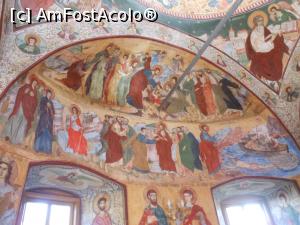 [P12] Mănăstirea Predeal - Biserica mare. Pictura interioară. » foto by iulianic
 - 
<span class="allrVoted glyphicon glyphicon-heart hidden" id="av1335500"></span>
<a class="m-l-10 hidden" id="sv1335500" onclick="voting_Foto_DelVot(,1335500,27705)" role="button">șterge vot <span class="glyphicon glyphicon-remove"></span></a>
<a id="v91335500" class=" c-red"  onclick="voting_Foto_SetVot(1335500)" role="button"><span class="glyphicon glyphicon-heart-empty"></span> <b>LIKE</b> = Votează poza</a> <img class="hidden"  id="f1335500W9" src="/imagini/loader.gif" border="0" /><span class="AjErrMes hidden" id="e1335500ErM"></span>