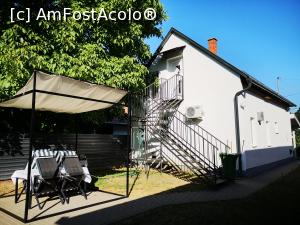 [P20] Cozy Apartment; locul de grătar și căsuța văzută din spate » foto by crismis
 - 
<span class="allrVoted glyphicon glyphicon-heart hidden" id="av1330093"></span>
<a class="m-l-10 hidden" id="sv1330093" onclick="voting_Foto_DelVot(,1330093,27736)" role="button">șterge vot <span class="glyphicon glyphicon-remove"></span></a>
<a id="v91330093" class=" c-red"  onclick="voting_Foto_SetVot(1330093)" role="button"><span class="glyphicon glyphicon-heart-empty"></span> <b>LIKE</b> = Votează poza</a> <img class="hidden"  id="f1330093W9" src="/imagini/loader.gif" border="0" /><span class="AjErrMes hidden" id="e1330093ErM"></span>
