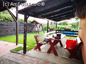 [P16] Casa Lopa; foișorul unde se poate mânca inclusiv când plouă » foto by crismis
 - 
<span class="allrVoted glyphicon glyphicon-heart hidden" id="av1331035"></span>
<a class="m-l-10 hidden" id="sv1331035" onclick="voting_Foto_DelVot(,1331035,27745)" role="button">șterge vot <span class="glyphicon glyphicon-remove"></span></a>
<a id="v91331035" class=" c-red"  onclick="voting_Foto_SetVot(1331035)" role="button"><span class="glyphicon glyphicon-heart-empty"></span> <b>LIKE</b> = Votează poza</a> <img class="hidden"  id="f1331035W9" src="/imagini/loader.gif" border="0" /><span class="AjErrMes hidden" id="e1331035ErM"></span>