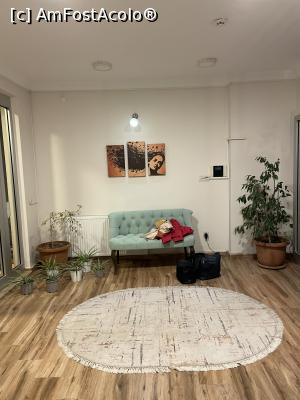 [P29] Prin lobby » foto by krisstinna
 - 
<span class="allrVoted glyphicon glyphicon-heart hidden" id="av1331721"></span>
<a class="m-l-10 hidden" id="sv1331721" onclick="voting_Foto_DelVot(,1331721,27749)" role="button">șterge vot <span class="glyphicon glyphicon-remove"></span></a>
<a id="v91331721" class=" c-red"  onclick="voting_Foto_SetVot(1331721)" role="button"><span class="glyphicon glyphicon-heart-empty"></span> <b>LIKE</b> = Votează poza</a> <img class="hidden"  id="f1331721W9" src="/imagini/loader.gif" border="0" /><span class="AjErrMes hidden" id="e1331721ErM"></span>