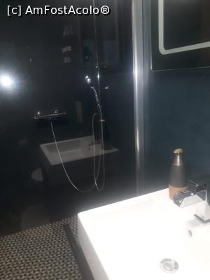 [P13] dusul , chiuveta cu dispenserul » foto by MatDana
 - 
<span class="allrVoted glyphicon glyphicon-heart hidden" id="av1333947"></span>
<a class="m-l-10 hidden" id="sv1333947" onclick="voting_Foto_DelVot(,1333947,27772)" role="button">șterge vot <span class="glyphicon glyphicon-remove"></span></a>
<a id="v91333947" class=" c-red"  onclick="voting_Foto_SetVot(1333947)" role="button"><span class="glyphicon glyphicon-heart-empty"></span> <b>LIKE</b> = Votează poza</a> <img class="hidden"  id="f1333947W9" src="/imagini/loader.gif" border="0" /><span class="AjErrMes hidden" id="e1333947ErM"></span>