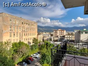 [P04] Tot vedere de pe balcon. Era o clădire industrială nefolosită » foto by Eric s mom
 - 
<span class="allrVoted glyphicon glyphicon-heart hidden" id="av1334311"></span>
<a class="m-l-10 hidden" id="sv1334311" onclick="voting_Foto_DelVot(,1334311,27776)" role="button">șterge vot <span class="glyphicon glyphicon-remove"></span></a>
<a id="v91334311" class=" c-red"  onclick="voting_Foto_SetVot(1334311)" role="button"><span class="glyphicon glyphicon-heart-empty"></span> <b>LIKE</b> = Votează poza</a> <img class="hidden"  id="f1334311W9" src="/imagini/loader.gif" border="0" /><span class="AjErrMes hidden" id="e1334311ErM"></span>