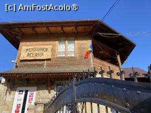 [P01] Pensiunea Melania Chiojdu - vedere din stradă » foto by nicole33
 - 
<span class="allrVoted glyphicon glyphicon-heart hidden" id="av1511466"></span>
<a class="m-l-10 hidden" id="sv1511466" onclick="voting_Foto_DelVot(,1511466,27780)" role="button">șterge vot <span class="glyphicon glyphicon-remove"></span></a>
<a id="v91511466" class=" c-red"  onclick="voting_Foto_SetVot(1511466)" role="button"><span class="glyphicon glyphicon-heart-empty"></span> <b>LIKE</b> = Votează poza</a> <img class="hidden"  id="f1511466W9" src="/imagini/loader.gif" border="0" /><span class="AjErrMes hidden" id="e1511466ErM"></span>