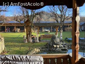 [P19] Pensiunea Melania Chiojdu - prin curte » foto by nicole33
 - 
<span class="allrVoted glyphicon glyphicon-heart hidden" id="av1511484"></span>
<a class="m-l-10 hidden" id="sv1511484" onclick="voting_Foto_DelVot(,1511484,27780)" role="button">șterge vot <span class="glyphicon glyphicon-remove"></span></a>
<a id="v91511484" class=" c-red"  onclick="voting_Foto_SetVot(1511484)" role="button"><span class="glyphicon glyphicon-heart-empty"></span> <b>LIKE</b> = Votează poza</a> <img class="hidden"  id="f1511484W9" src="/imagini/loader.gif" border="0" /><span class="AjErrMes hidden" id="e1511484ErM"></span>