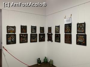 [P10] Muzeul de icoane pe sticlă,exponate » foto by AZE
 - 
<span class="allrVoted glyphicon glyphicon-heart hidden" id="av1405166"></span>
<a class="m-l-10 hidden" id="sv1405166" onclick="voting_Foto_DelVot(,1405166,27800)" role="button">șterge vot <span class="glyphicon glyphicon-remove"></span></a>
<a id="v91405166" class=" c-red"  onclick="voting_Foto_SetVot(1405166)" role="button"><span class="glyphicon glyphicon-heart-empty"></span> <b>LIKE</b> = Votează poza</a> <img class="hidden"  id="f1405166W9" src="/imagini/loader.gif" border="0" /><span class="AjErrMes hidden" id="e1405166ErM"></span>