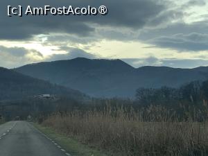 [P02] &Icirc;n drum spre Sibiel » foto by AZE
 - 
<span class="allrVoted glyphicon glyphicon-heart hidden" id="av1405158"></span>
<a class="m-l-10 hidden" id="sv1405158" onclick="voting_Foto_DelVot(,1405158,27800)" role="button">șterge vot <span class="glyphicon glyphicon-remove"></span></a>
<a id="v91405158" class=" c-red"  onclick="voting_Foto_SetVot(1405158)" role="button"><span class="glyphicon glyphicon-heart-empty"></span> <b>LIKE</b> = Votează poza</a> <img class="hidden"  id="f1405158W9" src="/imagini/loader.gif" border="0" /><span class="AjErrMes hidden" id="e1405158ErM"></span>