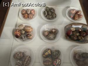 [P60] Muzeul de icoane pe sticlă,ouă &icirc;ncondeiate din diferite reginuni ale țării » foto by AZE
 - 
<span class="allrVoted glyphicon glyphicon-heart hidden" id="av1405216"></span>
<a class="m-l-10 hidden" id="sv1405216" onclick="voting_Foto_DelVot(,1405216,27800)" role="button">șterge vot <span class="glyphicon glyphicon-remove"></span></a>
<a id="v91405216" class=" c-red"  onclick="voting_Foto_SetVot(1405216)" role="button"><span class="glyphicon glyphicon-heart-empty"></span> <b>LIKE</b> = Votează poza</a> <img class="hidden"  id="f1405216W9" src="/imagini/loader.gif" border="0" /><span class="AjErrMes hidden" id="e1405216ErM"></span>