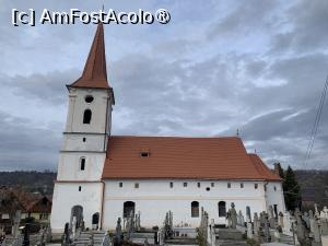 [P07] Biserica ortodoxă Sf Treime Sibiel » foto by AZE
 - 
<span class="allrVoted glyphicon glyphicon-heart hidden" id="av1405163"></span>
<a class="m-l-10 hidden" id="sv1405163" onclick="voting_Foto_DelVot(,1405163,27800)" role="button">șterge vot <span class="glyphicon glyphicon-remove"></span></a>
<a id="v91405163" class=" c-red"  onclick="voting_Foto_SetVot(1405163)" role="button"><span class="glyphicon glyphicon-heart-empty"></span> <b>LIKE</b> = Votează poza</a> <img class="hidden"  id="f1405163W9" src="/imagini/loader.gif" border="0" /><span class="AjErrMes hidden" id="e1405163ErM"></span>