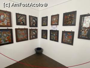 [P53] Muzeul icoanelor pe sticla - exponate » foto by mishu
 - 
<span class="allrVoted glyphicon glyphicon-heart hidden" id="av1339217"></span>
<a class="m-l-10 hidden" id="sv1339217" onclick="voting_Foto_DelVot(,1339217,27800)" role="button">șterge vot <span class="glyphicon glyphicon-remove"></span></a>
<a id="v91339217" class=" c-red"  onclick="voting_Foto_SetVot(1339217)" role="button"><span class="glyphicon glyphicon-heart-empty"></span> <b>LIKE</b> = Votează poza</a> <img class="hidden"  id="f1339217W9" src="/imagini/loader.gif" border="0" /><span class="AjErrMes hidden" id="e1339217ErM"></span>