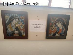 [P59] Muzeul icoanelor pe sticla - exponate » foto by mishu
 - 
<span class="allrVoted glyphicon glyphicon-heart hidden" id="av1339223"></span>
<a class="m-l-10 hidden" id="sv1339223" onclick="voting_Foto_DelVot(,1339223,27800)" role="button">șterge vot <span class="glyphicon glyphicon-remove"></span></a>
<a id="v91339223" class=" c-red"  onclick="voting_Foto_SetVot(1339223)" role="button"><span class="glyphicon glyphicon-heart-empty"></span> <b>LIKE</b> = Votează poza</a> <img class="hidden"  id="f1339223W9" src="/imagini/loader.gif" border="0" /><span class="AjErrMes hidden" id="e1339223ErM"></span>