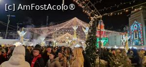 [P45] 45. Aglomerație mare seara în Târg. » foto by doinafil
 - 
<span class="allrVoted glyphicon glyphicon-heart hidden" id="av1513359"></span>
<a class="m-l-10 hidden" id="sv1513359" onclick="voting_Foto_DelVot(,1513359,27805)" role="button">șterge vot <span class="glyphicon glyphicon-remove"></span></a>
<a id="v91513359" class=" c-red"  onclick="voting_Foto_SetVot(1513359)" role="button"><span class="glyphicon glyphicon-heart-empty"></span> <b>LIKE</b> = Votează poza</a> <img class="hidden"  id="f1513359W9" src="/imagini/loader.gif" border="0" /><span class="AjErrMes hidden" id="e1513359ErM"></span>