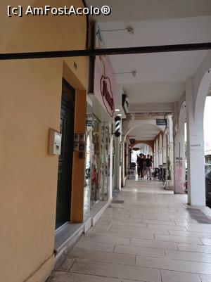 [P01] Pasajul unde se află apartamentul. » foto by Rodel
 - 
<span class="allrVoted glyphicon glyphicon-heart hidden" id="av1341665"></span>
<a class="m-l-10 hidden" id="sv1341665" onclick="voting_Foto_DelVot(,1341665,27820)" role="button">șterge vot <span class="glyphicon glyphicon-remove"></span></a>
<a id="v91341665" class=" c-red"  onclick="voting_Foto_SetVot(1341665)" role="button"><span class="glyphicon glyphicon-heart-empty"></span> <b>LIKE</b> = Votează poza</a> <img class="hidden"  id="f1341665W9" src="/imagini/loader.gif" border="0" /><span class="AjErrMes hidden" id="e1341665ErM"></span>