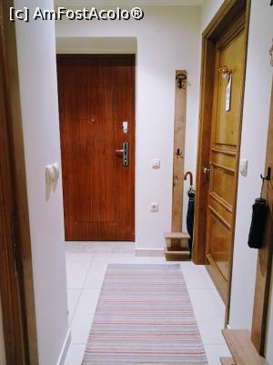 [P05] Holul apartamentului. » foto by Rodel
 - 
<span class="allrVoted glyphicon glyphicon-heart hidden" id="av1341669"></span>
<a class="m-l-10 hidden" id="sv1341669" onclick="voting_Foto_DelVot(,1341669,27820)" role="button">șterge vot <span class="glyphicon glyphicon-remove"></span></a>
<a id="v91341669" class=" c-red"  onclick="voting_Foto_SetVot(1341669)" role="button"><span class="glyphicon glyphicon-heart-empty"></span> <b>LIKE</b> = Votează poza</a> <img class="hidden"  id="f1341669W9" src="/imagini/loader.gif" border="0" /><span class="AjErrMes hidden" id="e1341669ErM"></span>