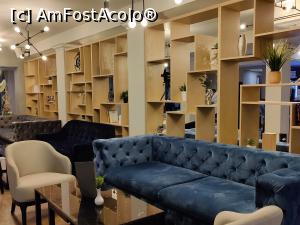 [P58] Din nou în lobby-bar » foto by crismis
 - 
<span class="allrVoted glyphicon glyphicon-heart hidden" id="av1342383"></span>
<a class="m-l-10 hidden" id="sv1342383" onclick="voting_Foto_DelVot(,1342383,27826)" role="button">șterge vot <span class="glyphicon glyphicon-remove"></span></a>
<a id="v91342383" class=" c-red"  onclick="voting_Foto_SetVot(1342383)" role="button"><span class="glyphicon glyphicon-heart-empty"></span> <b>LIKE</b> = Votează poza</a> <img class="hidden"  id="f1342383W9" src="/imagini/loader.gif" border="0" /><span class="AjErrMes hidden" id="e1342383ErM"></span>