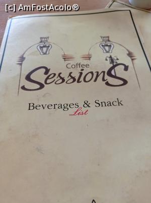 [P14] Meniul cafenelei de pe Liston. » foto by Rodel
 - 
<span class="allrVoted glyphicon glyphicon-heart hidden" id="av1342471"></span>
<a class="m-l-10 hidden" id="sv1342471" onclick="voting_Foto_DelVot(,1342471,27827)" role="button">șterge vot <span class="glyphicon glyphicon-remove"></span></a>
<a id="v91342471" class=" c-red"  onclick="voting_Foto_SetVot(1342471)" role="button"><span class="glyphicon glyphicon-heart-empty"></span> <b>LIKE</b> = Votează poza</a> <img class="hidden"  id="f1342471W9" src="/imagini/loader.gif" border="0" /><span class="AjErrMes hidden" id="e1342471ErM"></span>