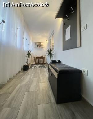 [P15] Holul, acces în pensiune » foto by Coni FotoMedia
 - 
<span class="allrVoted glyphicon glyphicon-heart hidden" id="av1343709"></span>
<a class="m-l-10 hidden" id="sv1343709" onclick="voting_Foto_DelVot(,1343709,27835)" role="button">șterge vot <span class="glyphicon glyphicon-remove"></span></a>
<a id="v91343709" class=" c-red"  onclick="voting_Foto_SetVot(1343709)" role="button"><span class="glyphicon glyphicon-heart-empty"></span> <b>LIKE</b> = Votează poza</a> <img class="hidden"  id="f1343709W9" src="/imagini/loader.gif" border="0" /><span class="AjErrMes hidden" id="e1343709ErM"></span>