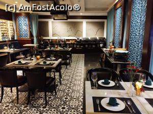 [P11] Spațiul interior de servire a micului dejun » foto by Marius 72
 - 
<span class="allrVoted glyphicon glyphicon-heart hidden" id="av1343771"></span>
<a class="m-l-10 hidden" id="sv1343771" onclick="voting_Foto_DelVot(,1343771,27837)" role="button">șterge vot <span class="glyphicon glyphicon-remove"></span></a>
<a id="v91343771" class=" c-red"  onclick="voting_Foto_SetVot(1343771)" role="button"><span class="glyphicon glyphicon-heart-empty"></span> <b>LIKE</b> = Votează poza</a> <img class="hidden"  id="f1343771W9" src="/imagini/loader.gif" border="0" /><span class="AjErrMes hidden" id="e1343771ErM"></span>