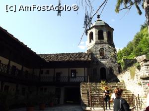 [P17] Atelierele de la mănăstirea Troyan » foto by irinad
 - 
<span class="allrVoted glyphicon glyphicon-heart hidden" id="av781838"></span>
<a class="m-l-10 hidden" id="sv781838" onclick="voting_Foto_DelVot(,781838,27839)" role="button">șterge vot <span class="glyphicon glyphicon-remove"></span></a>
<a id="v9781838" class=" c-red"  onclick="voting_Foto_SetVot(781838)" role="button"><span class="glyphicon glyphicon-heart-empty"></span> <b>LIKE</b> = Votează poza</a> <img class="hidden"  id="f781838W9" src="/imagini/loader.gif" border="0" /><span class="AjErrMes hidden" id="e781838ErM"></span>