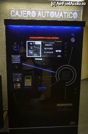 [P65] Automat unde se plateste parcarea subterana » foto by Muffin2009*
 - 
<span class="allrVoted glyphicon glyphicon-heart hidden" id="av486630"></span>
<a class="m-l-10 hidden" id="sv486630" onclick="voting_Foto_DelVot(,486630,27840)" role="button">șterge vot <span class="glyphicon glyphicon-remove"></span></a>
<a id="v9486630" class=" c-red"  onclick="voting_Foto_SetVot(486630)" role="button"><span class="glyphicon glyphicon-heart-empty"></span> <b>LIKE</b> = Votează poza</a> <img class="hidden"  id="f486630W9" src="/imagini/loader.gif" border="0" /><span class="AjErrMes hidden" id="e486630ErM"></span>