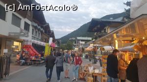 [P49] Hinterglemm - seara în centru » foto by k-lator
 - 
<span class="allrVoted glyphicon glyphicon-heart hidden" id="av1345675"></span>
<a class="m-l-10 hidden" id="sv1345675" onclick="voting_Foto_DelVot(,1345675,27850)" role="button">șterge vot <span class="glyphicon glyphicon-remove"></span></a>
<a id="v91345675" class=" c-red"  onclick="voting_Foto_SetVot(1345675)" role="button"><span class="glyphicon glyphicon-heart-empty"></span> <b>LIKE</b> = Votează poza</a> <img class="hidden"  id="f1345675W9" src="/imagini/loader.gif" border="0" /><span class="AjErrMes hidden" id="e1345675ErM"></span>