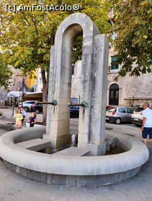[P04] Fântâna de sub fereastra noastră :) » foto by crismis
 - 
<span class="allrVoted glyphicon glyphicon-heart hidden" id="av1346662"></span>
<a class="m-l-10 hidden" id="sv1346662" onclick="voting_Foto_DelVot(,1346662,27863)" role="button">șterge vot <span class="glyphicon glyphicon-remove"></span></a>
<a id="v91346662" class=" c-red"  onclick="voting_Foto_SetVot(1346662)" role="button"><span class="glyphicon glyphicon-heart-empty"></span> <b>LIKE</b> = Votează poza</a> <img class="hidden"  id="f1346662W9" src="/imagini/loader.gif" border="0" /><span class="AjErrMes hidden" id="e1346662ErM"></span>