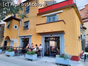 [P01] Pizzeria Rumore; imediat după ce ne-am cazat, când încă n-aveam de gând s-o accesăm pe ea, ci pe vecinul restaurant Kvarner » foto by crismis
 - 
<span class="allrVoted glyphicon glyphicon-heart hidden" id="av1346962"></span>
<a class="m-l-10 hidden" id="sv1346962" onclick="voting_Foto_DelVot(,1346962,27868)" role="button">șterge vot <span class="glyphicon glyphicon-remove"></span></a>
<a id="v91346962" class=" c-red"  onclick="voting_Foto_SetVot(1346962)" role="button"><span class="glyphicon glyphicon-heart-empty"></span> <b>LIKE</b> = Votează poza</a> <img class="hidden"  id="f1346962W9" src="/imagini/loader.gif" border="0" /><span class="AjErrMes hidden" id="e1346962ErM"></span>