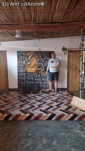 [P01] rădăcini africane » foto by robert
 - 
<span class="allrVoted glyphicon glyphicon-heart hidden" id="av1349658"></span>
<a class="m-l-10 hidden" id="sv1349658" onclick="voting_Foto_DelVot(,1349658,27893)" role="button">șterge vot <span class="glyphicon glyphicon-remove"></span></a>
<a id="v91349658" class=" c-red"  onclick="voting_Foto_SetVot(1349658)" role="button"><span class="glyphicon glyphicon-heart-empty"></span> <b>LIKE</b> = Votează poza</a> <img class="hidden"  id="f1349658W9" src="/imagini/loader.gif" border="0" /><span class="AjErrMes hidden" id="e1349658ErM"></span>
