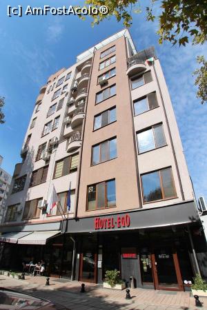 [P06] hotel - din exterior » foto by Chloe <span class="label label-default labelC_thin small">NEVOTABILĂ</span>