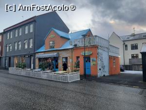 [P38] Străzile din Reykjavík » foto by adso
 - 
<span class="allrVoted glyphicon glyphicon-heart hidden" id="av1513271"></span>
<a class="m-l-10 hidden" id="sv1513271" onclick="voting_Foto_DelVot(,1513271,27932)" role="button">șterge vot <span class="glyphicon glyphicon-remove"></span></a>
<a id="v91513271" class=" c-red"  onclick="voting_Foto_SetVot(1513271)" role="button"><span class="glyphicon glyphicon-heart-empty"></span> <b>LIKE</b> = Votează poza</a> <img class="hidden"  id="f1513271W9" src="/imagini/loader.gif" border="0" /><span class="AjErrMes hidden" id="e1513271ErM"></span>