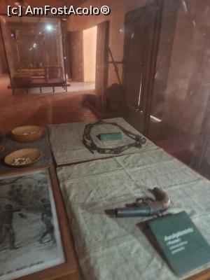 [P24] cadouri primite de la alți monarhi din Europa » foto by robert
 - 
<span class="allrVoted glyphicon glyphicon-heart hidden" id="av1356262"></span>
<a class="m-l-10 hidden" id="sv1356262" onclick="voting_Foto_DelVot(,1356262,27934)" role="button">șterge vot <span class="glyphicon glyphicon-remove"></span></a>
<a id="v91356262" class=" c-red"  onclick="voting_Foto_SetVot(1356262)" role="button"><span class="glyphicon glyphicon-heart-empty"></span> <b>LIKE</b> = Votează poza</a> <img class="hidden"  id="f1356262W9" src="/imagini/loader.gif" border="0" /><span class="AjErrMes hidden" id="e1356262ErM"></span>