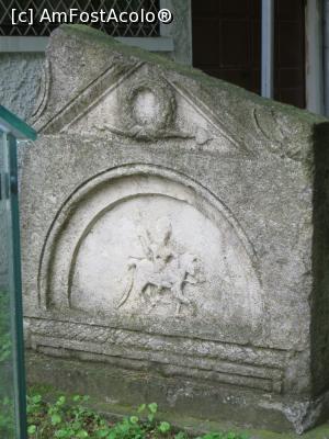 [P04] Lapidarium - monument funerar dedicat unui personaj ecvestru - Abritus.  » foto by tata123 🔱
 - 
<span class="allrVoted glyphicon glyphicon-heart hidden" id="av868692"></span>
<a class="m-l-10 hidden" id="sv868692" onclick="voting_Foto_DelVot(,868692,27982)" role="button">șterge vot <span class="glyphicon glyphicon-remove"></span></a>
<a id="v9868692" class=" c-red"  onclick="voting_Foto_SetVot(868692)" role="button"><span class="glyphicon glyphicon-heart-empty"></span> <b>LIKE</b> = Votează poza</a> <img class="hidden"  id="f868692W9" src="/imagini/loader.gif" border="0" /><span class="AjErrMes hidden" id="e868692ErM"></span>