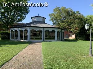 [P05] Restaurant Antico Borgo La Muratella,exterior » foto by AZE
 - 
<span class="allrVoted glyphicon glyphicon-heart hidden" id="av1440046"></span>
<a class="m-l-10 hidden" id="sv1440046" onclick="voting_Foto_DelVot(,1440046,27983)" role="button">șterge vot <span class="glyphicon glyphicon-remove"></span></a>
<a id="v91440046" class=" c-red"  onclick="voting_Foto_SetVot(1440046)" role="button"><span class="glyphicon glyphicon-heart-empty"></span> <b>LIKE</b> = Votează poza</a> <img class="hidden"  id="f1440046W9" src="/imagini/loader.gif" border="0" /><span class="AjErrMes hidden" id="e1440046ErM"></span>