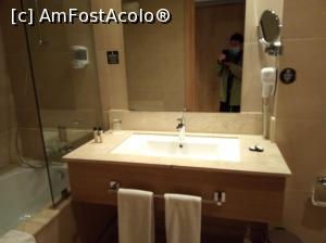 [P17] Hotel Odyssee-camera dubla twin-baie cu cosmetice,prosoape,uscator de par,oglinda pentru pensat » foto by ile57b
 - 
<span class="allrVoted glyphicon glyphicon-heart hidden" id="av1359908"></span>
<a class="m-l-10 hidden" id="sv1359908" onclick="voting_Foto_DelVot(,1359908,27986)" role="button">șterge vot <span class="glyphicon glyphicon-remove"></span></a>
<a id="v91359908" class=" c-red"  onclick="voting_Foto_SetVot(1359908)" role="button"><span class="glyphicon glyphicon-heart-empty"></span> <b>LIKE</b> = Votează poza</a> <img class="hidden"  id="f1359908W9" src="/imagini/loader.gif" border="0" /><span class="AjErrMes hidden" id="e1359908ErM"></span>