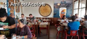 [P05] 5. Sala restaurantului nu este foarte mare. » foto by msnd
 - 
<span class="allrVoted glyphicon glyphicon-heart hidden" id="av1360574"></span>
<a class="m-l-10 hidden" id="sv1360574" onclick="voting_Foto_DelVot(,1360574,27998)" role="button">șterge vot <span class="glyphicon glyphicon-remove"></span></a>
<a id="v91360574" class=" c-red"  onclick="voting_Foto_SetVot(1360574)" role="button"><span class="glyphicon glyphicon-heart-empty"></span> <b>LIKE</b> = Votează poza</a> <img class="hidden"  id="f1360574W9" src="/imagini/loader.gif" border="0" /><span class="AjErrMes hidden" id="e1360574ErM"></span>