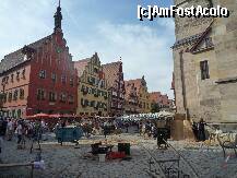 [P15] Dinkelsbuhl in sarbatoare - centrul » foto by cryss27
 - 
<span class="allrVoted glyphicon glyphicon-heart hidden" id="av267596"></span>
<a class="m-l-10 hidden" id="sv267596" onclick="voting_Foto_DelVot(,267596,28015)" role="button">șterge vot <span class="glyphicon glyphicon-remove"></span></a>
<a id="v9267596" class=" c-red"  onclick="voting_Foto_SetVot(267596)" role="button"><span class="glyphicon glyphicon-heart-empty"></span> <b>LIKE</b> = Votează poza</a> <img class="hidden"  id="f267596W9" src="/imagini/loader.gif" border="0" /><span class="AjErrMes hidden" id="e267596ErM"></span>