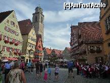 [P23] Dinkelsbuhl in sarbatoare » foto by cryss27
 - 
<span class="allrVoted glyphicon glyphicon-heart hidden" id="av267611"></span>
<a class="m-l-10 hidden" id="sv267611" onclick="voting_Foto_DelVot(,267611,28015)" role="button">șterge vot <span class="glyphicon glyphicon-remove"></span></a>
<a id="v9267611" class=" c-red"  onclick="voting_Foto_SetVot(267611)" role="button"><span class="glyphicon glyphicon-heart-empty"></span> <b>LIKE</b> = Votează poza</a> <img class="hidden"  id="f267611W9" src="/imagini/loader.gif" border="0" /><span class="AjErrMes hidden" id="e267611ErM"></span>