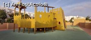 [P226] 92. Între acestea este și un „castel”. » foto by msnd
 - 
<span class="allrVoted glyphicon glyphicon-heart hidden" id="av1363752"></span>
<a class="m-l-10 hidden" id="sv1363752" onclick="voting_Foto_DelVot(,1363752,28017)" role="button">șterge vot <span class="glyphicon glyphicon-remove"></span></a>
<a id="v91363752" class=" c-red"  onclick="voting_Foto_SetVot(1363752)" role="button"><span class="glyphicon glyphicon-heart-empty"></span> <b>LIKE</b> = Votează poza</a> <img class="hidden"  id="f1363752W9" src="/imagini/loader.gif" border="0" /><span class="AjErrMes hidden" id="e1363752ErM"></span>