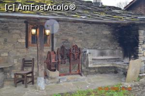 [P26] Rotisor rustic actionat prin caderea apei » foto by fregata
 - 
<span class="allrVoted glyphicon glyphicon-heart hidden" id="av1364028"></span>
<a class="m-l-10 hidden" id="sv1364028" onclick="voting_Foto_DelVot(,1364028,28023)" role="button">șterge vot <span class="glyphicon glyphicon-remove"></span></a>
<a id="v91364028" class=" c-red"  onclick="voting_Foto_SetVot(1364028)" role="button"><span class="glyphicon glyphicon-heart-empty"></span> <b>LIKE</b> = Votează poza</a> <img class="hidden"  id="f1364028W9" src="/imagini/loader.gif" border="0" /><span class="AjErrMes hidden" id="e1364028ErM"></span>