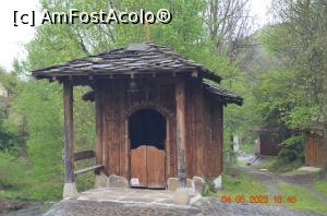[P27] Troita Sf.Petru si Pavel ce apartine complexului » foto by fregata
 - 
<span class="allrVoted glyphicon glyphicon-heart hidden" id="av1364029"></span>
<a class="m-l-10 hidden" id="sv1364029" onclick="voting_Foto_DelVot(,1364029,28023)" role="button">șterge vot <span class="glyphicon glyphicon-remove"></span></a>
<a id="v91364029" class=" c-red"  onclick="voting_Foto_SetVot(1364029)" role="button"><span class="glyphicon glyphicon-heart-empty"></span> <b>LIKE</b> = Votează poza</a> <img class="hidden"  id="f1364029W9" src="/imagini/loader.gif" border="0" /><span class="AjErrMes hidden" id="e1364029ErM"></span>