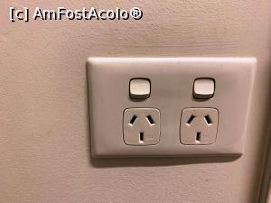 [P27] Prize în Australia-de remarcat faptul că prizele se pot opri complet cu ajutorul unor întrerupătoare(epste tot era la fel poate este un standard de siguranță pe acolo) » foto by AZE
 - 
<span class="allrVoted glyphicon glyphicon-heart hidden" id="av1364519"></span>
<a class="m-l-10 hidden" id="sv1364519" onclick="voting_Foto_DelVot(,1364519,28029)" role="button">șterge vot <span class="glyphicon glyphicon-remove"></span></a>
<a id="v91364519" class=" c-red"  onclick="voting_Foto_SetVot(1364519)" role="button"><span class="glyphicon glyphicon-heart-empty"></span> <b>LIKE</b> = Votează poza</a> <img class="hidden"  id="f1364519W9" src="/imagini/loader.gif" border="0" /><span class="AjErrMes hidden" id="e1364519ErM"></span>