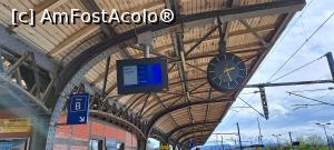 [P07] Pe peronul B din gara din Saint-Louis aşteptând să vină trenul spre Strasbourg » foto by irinad
 - 
<span class="allrVoted glyphicon glyphicon-heart hidden" id="av1366686"></span>
<a class="m-l-10 hidden" id="sv1366686" onclick="voting_Foto_DelVot(,1366686,28048)" role="button">șterge vot <span class="glyphicon glyphicon-remove"></span></a>
<a id="v91366686" class=" c-red"  onclick="voting_Foto_SetVot(1366686)" role="button"><span class="glyphicon glyphicon-heart-empty"></span> <b>LIKE</b> = Votează poza</a> <img class="hidden"  id="f1366686W9" src="/imagini/loader.gif" border="0" /><span class="AjErrMes hidden" id="e1366686ErM"></span>