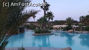 [P25] Piscina tropicala » foto by Simona50 <span class="label label-default labelC_thin small">NEVOTABILĂ</span>
