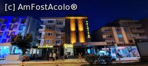 [P01] Palmiye Suites Hotel, Edirne, seara » foto by irinad
 - 
<span class="allrVoted glyphicon glyphicon-heart hidden" id="av1374543"></span>
<a class="m-l-10 hidden" id="sv1374543" onclick="voting_Foto_DelVot(,1374543,28115)" role="button">șterge vot <span class="glyphicon glyphicon-remove"></span></a>
<a id="v91374543" class=" c-red"  onclick="voting_Foto_SetVot(1374543)" role="button"><span class="glyphicon glyphicon-heart-empty"></span> <b>LIKE</b> = Votează poza</a> <img class="hidden"  id="f1374543W9" src="/imagini/loader.gif" border="0" /><span class="AjErrMes hidden" id="e1374543ErM"></span>
