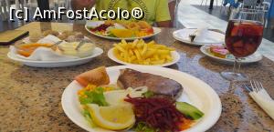 [P53] Ton la grătar, kalamari, papas arrugadas, cartofi prăjiţi, sosuri mojo rojo, mojo verde » foto by irinad
 - 
<span class="allrVoted glyphicon glyphicon-heart hidden" id="av1350046"></span>
<a class="m-l-10 hidden" id="sv1350046" onclick="voting_Foto_DelVot(,1350046,28123)" role="button">șterge vot <span class="glyphicon glyphicon-remove"></span></a>
<a id="v91350046" class=" c-red"  onclick="voting_Foto_SetVot(1350046)" role="button"><span class="glyphicon glyphicon-heart-empty"></span> <b>LIKE</b> = Votează poza</a> <img class="hidden"  id="f1350046W9" src="/imagini/loader.gif" border="0" /><span class="AjErrMes hidden" id="e1350046ErM"></span>