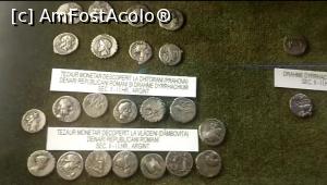 [P40] Numismatică la Ploiești » foto by Mioritik
 - 
<span class="allrVoted glyphicon glyphicon-heart hidden" id="av1348687"></span>
<a class="m-l-10 hidden" id="sv1348687" onclick="voting_Foto_DelVot(,1348687,28139)" role="button">șterge vot <span class="glyphicon glyphicon-remove"></span></a>
<a id="v91348687" class=" c-red"  onclick="voting_Foto_SetVot(1348687)" role="button"><span class="glyphicon glyphicon-heart-empty"></span> <b>LIKE</b> = Votează poza</a> <img class="hidden"  id="f1348687W9" src="/imagini/loader.gif" border="0" /><span class="AjErrMes hidden" id="e1348687ErM"></span>
